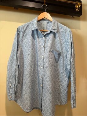 Light Blue Printed Button-Front Shirt - Relaxed Women's Top